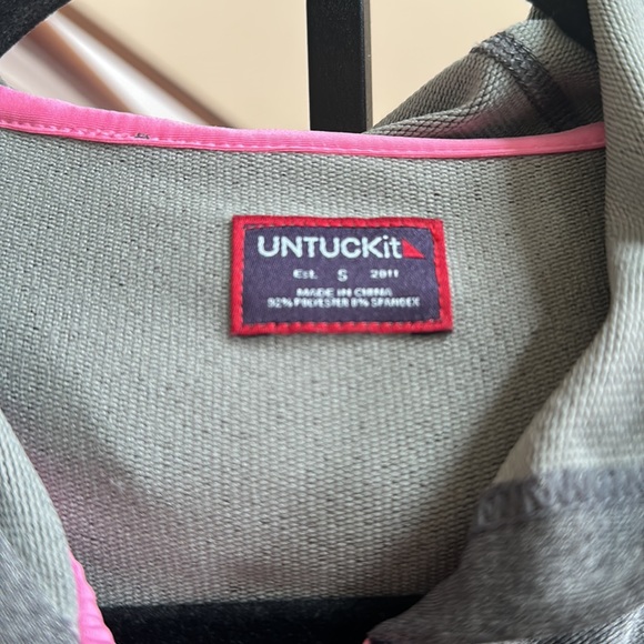 UNTUCKit 🔥 Women’s Performance Full Zip Stretchy Jacket Hoodie Sweatshirt Sz S - Picture 2 of 9